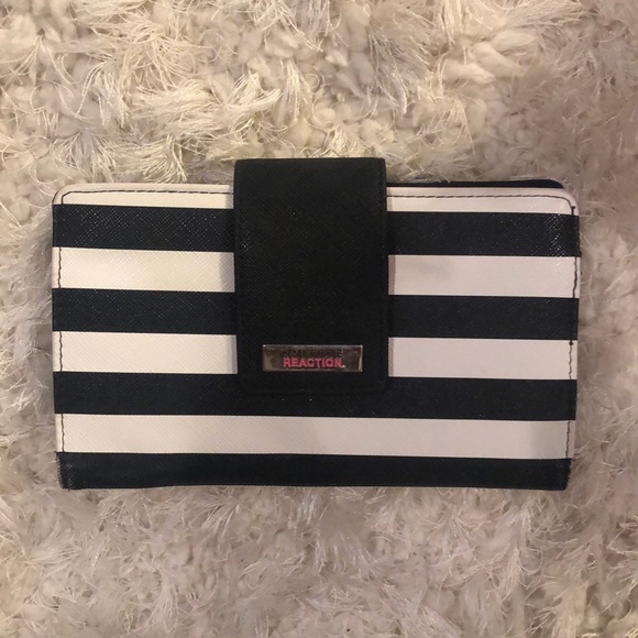 Kenneth Cole Handbags - Kenneth Cole Black, White, and Pink wallet